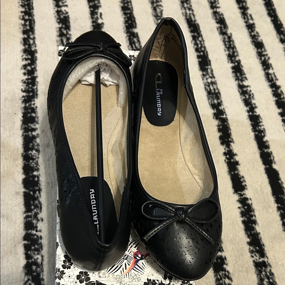 CL by Laundry Black Bow Flats